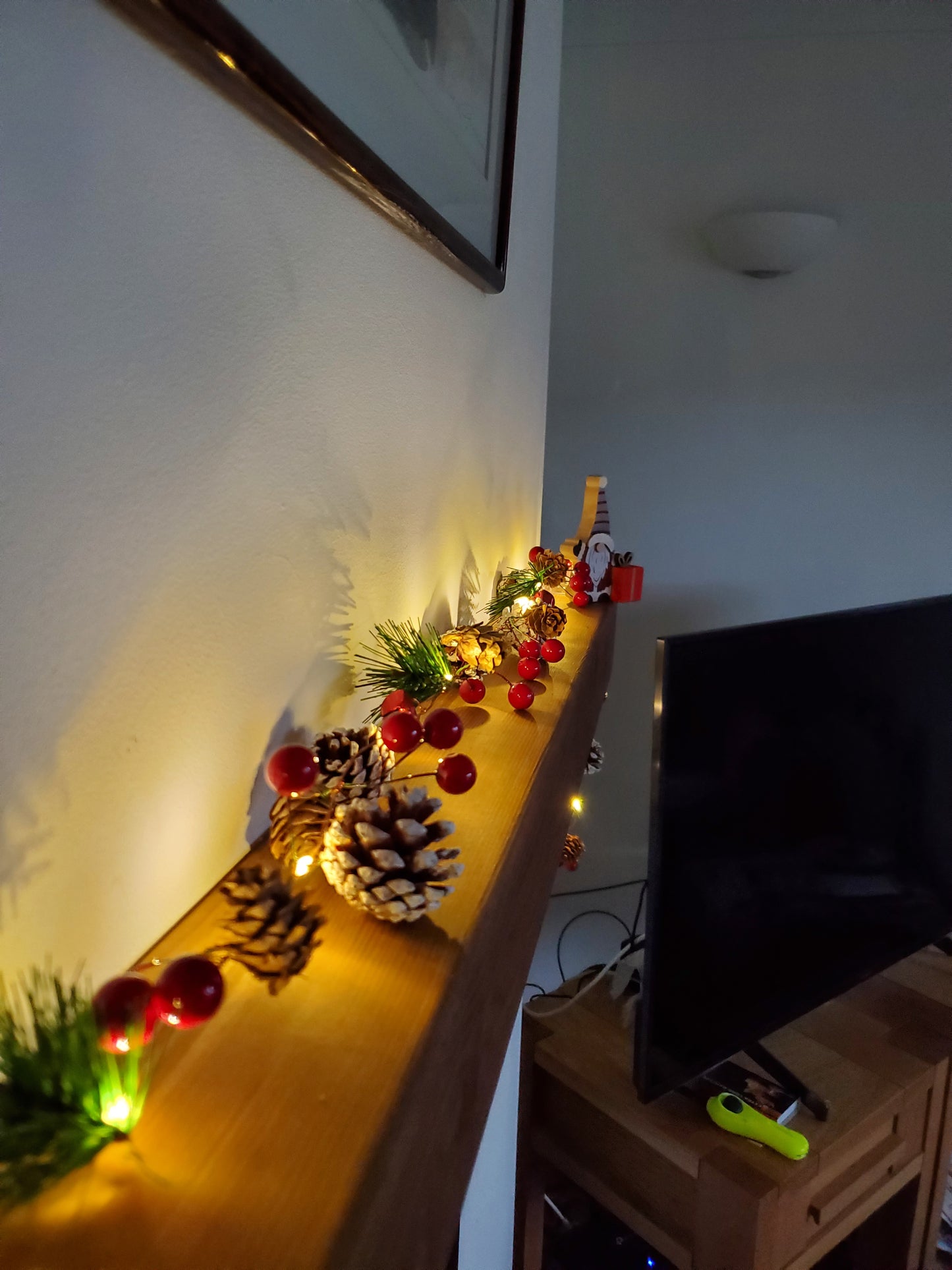 Solid Wood Mantle | 100mm x 100mm