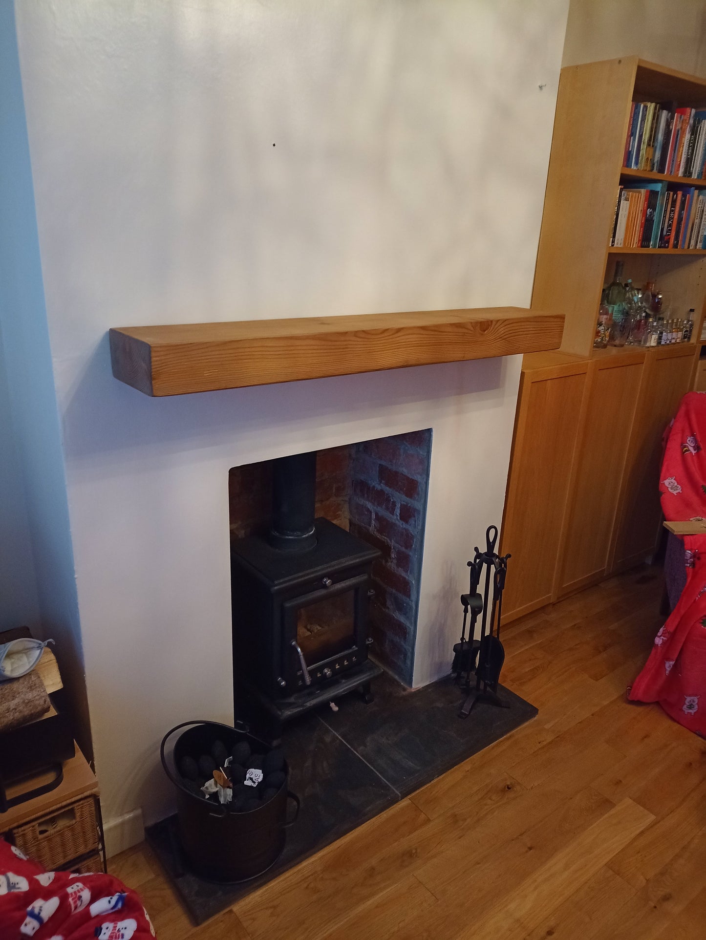 Solid Wood Mantle | 100mm x 100mm